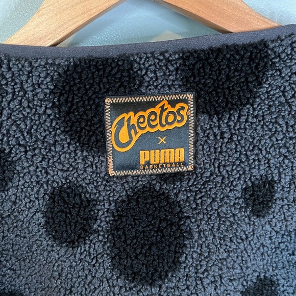 Puma Hoops X CHEETOS Sherpa Sweater - Picture 13 of 16